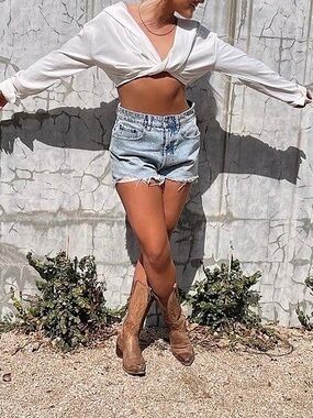 Women's White Long Sleeve Crop Top Like New
